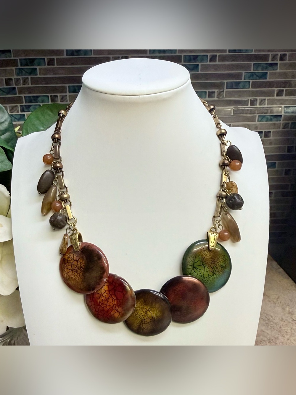 Chico’s bold color statement necklace